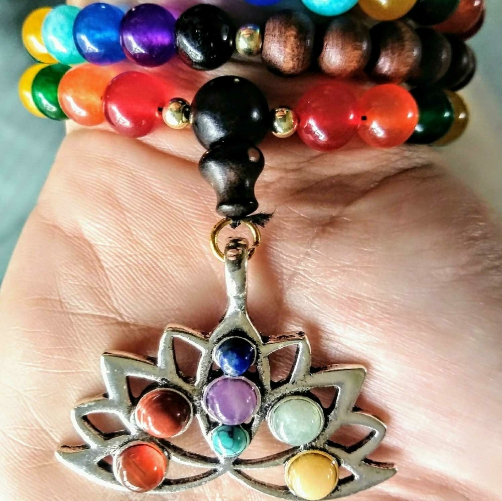 Mala - Lotus and 7 Chakras Meditation Beads